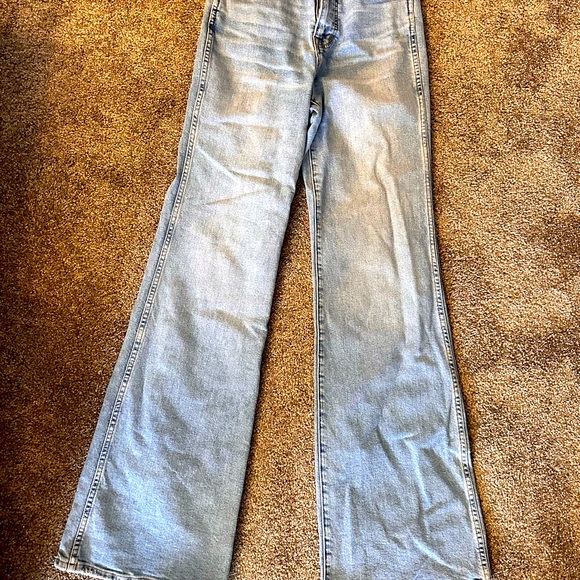 NWT Madewell 11" High-Rise Flare Jeans in Conwell Wash - Picture 8 of 8